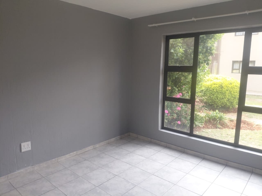 To Let 2 Bedroom Property for Rent in Vaalpark Free State